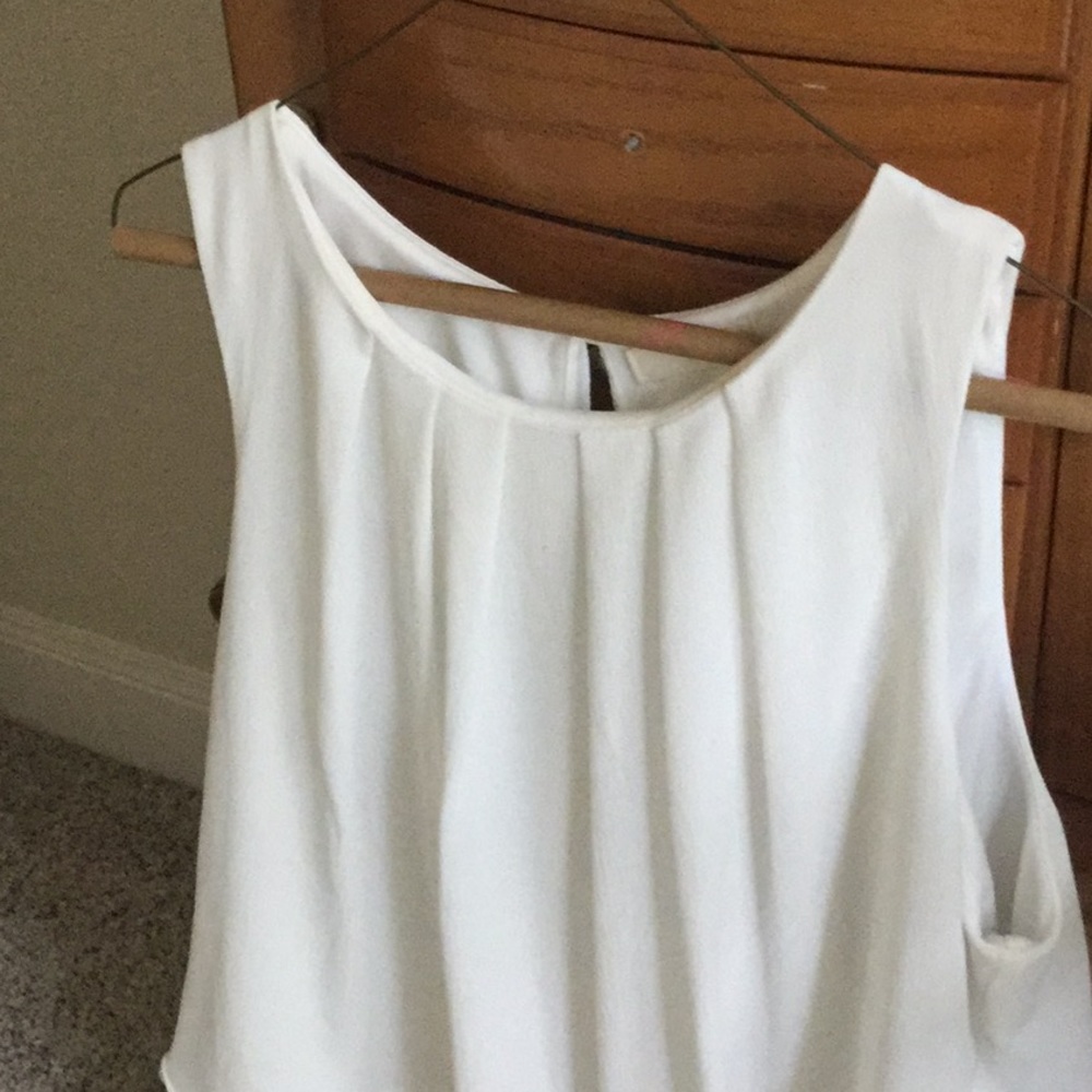 Dress - Picture 3 of 5